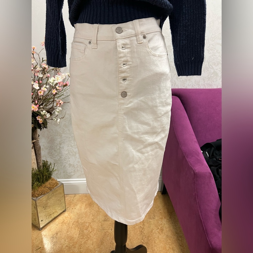 NEW 🎉 Banana Republic White Denim Pencil Skirt - Picture 5 of 8